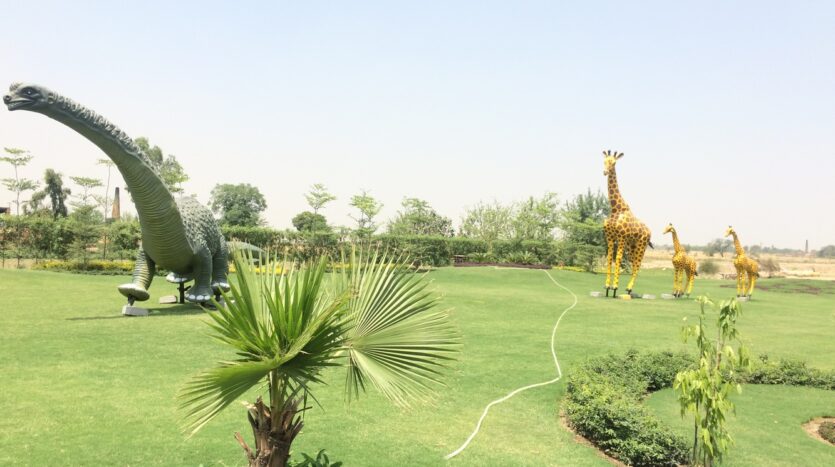safari garden housing scheme lahore,kharedo ghar